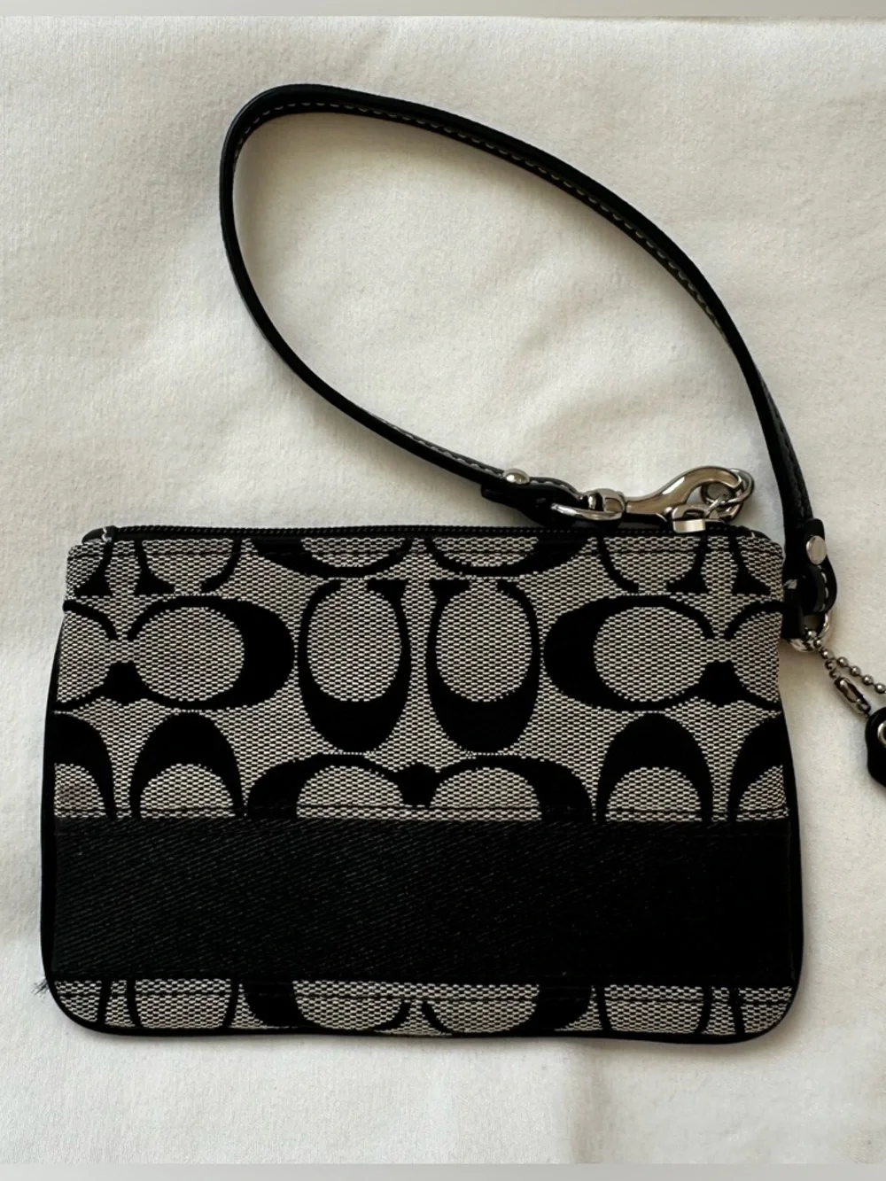 COACH Signature C Black Gray Canvas Leather Zip Wristlet Clutch Pouch Logo Tag